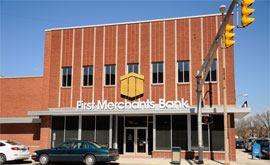 First Merchants Rensselaer IN Banking Center | Banks Near Me